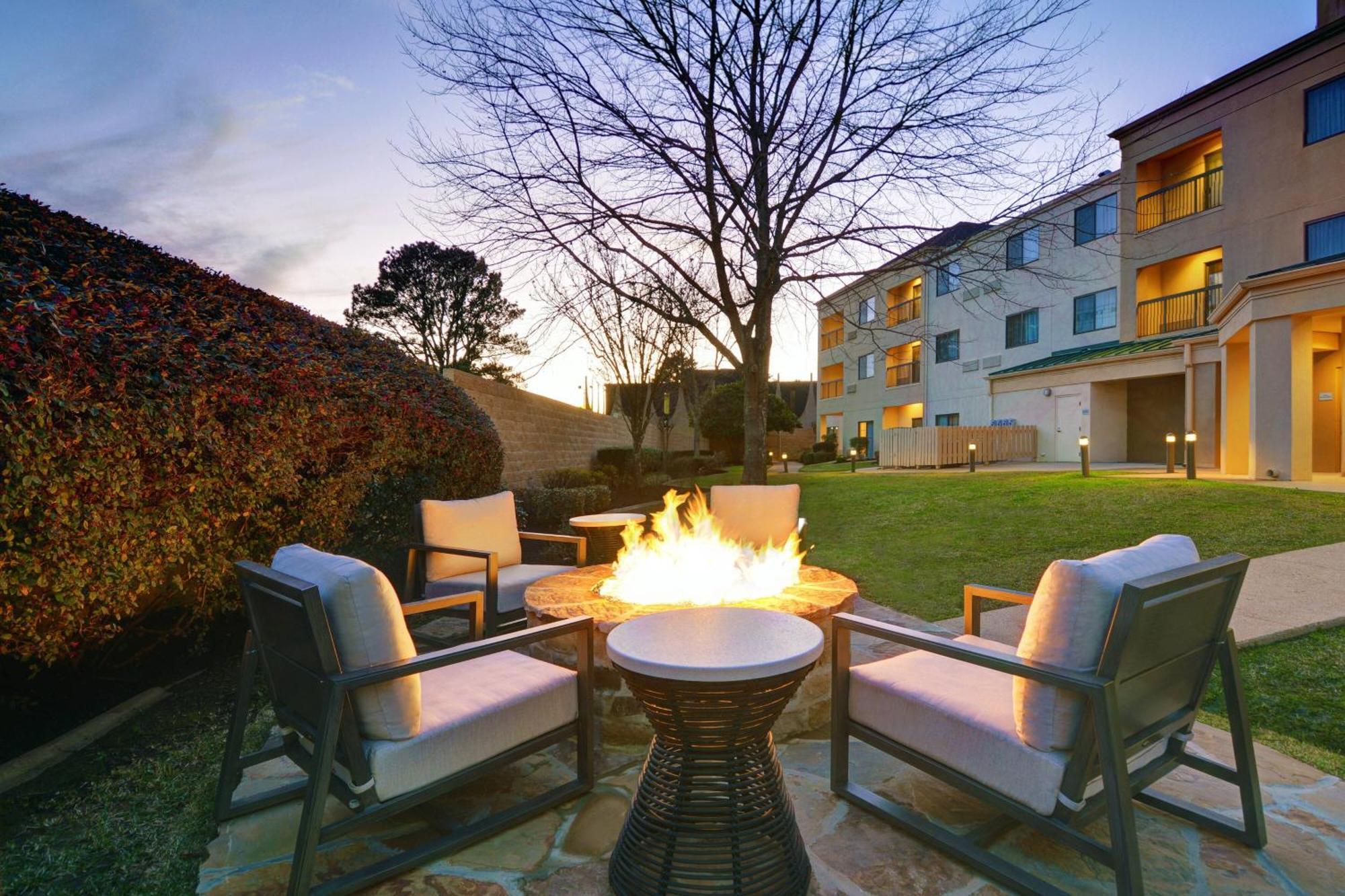 Courtyard Airport 3* Shreveport